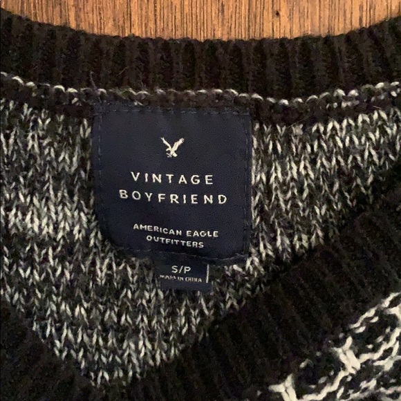 American Eagle Small Vintage Boyfriend Sweater - Picture 2 of 3